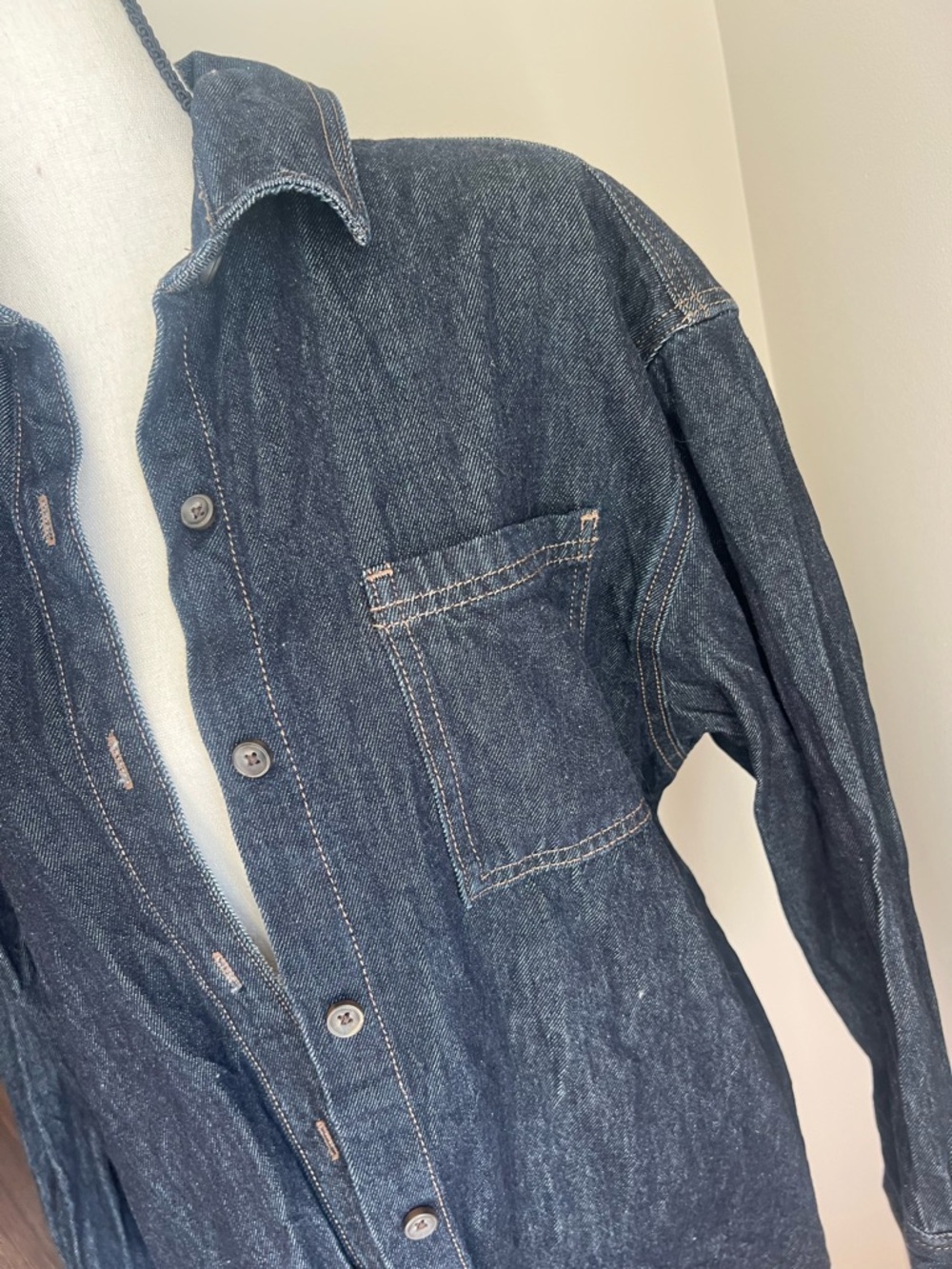 Denim shacket 💙 - Picture 2 of 7